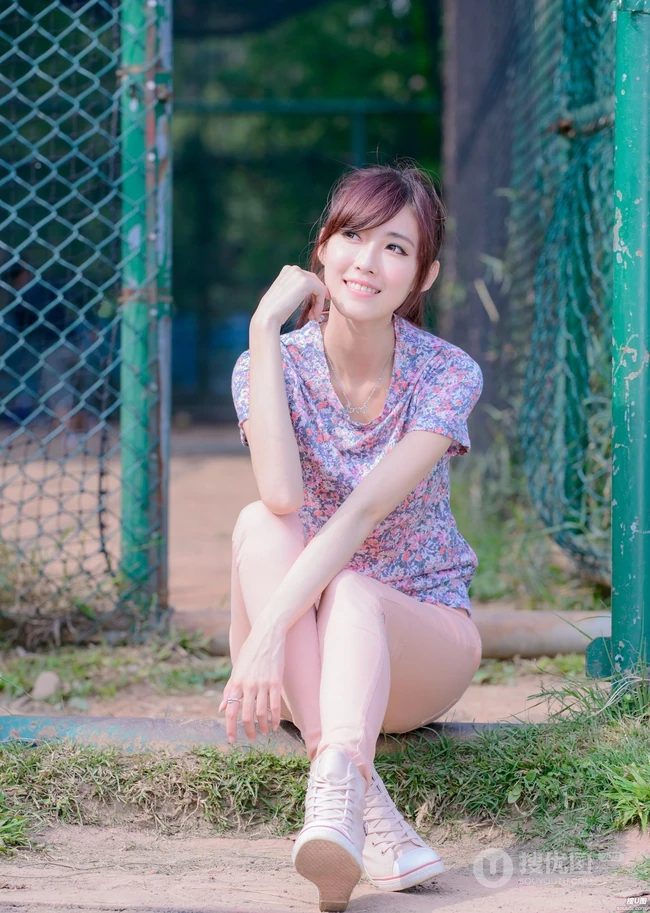 清澈如水女孩高清大图(22p)