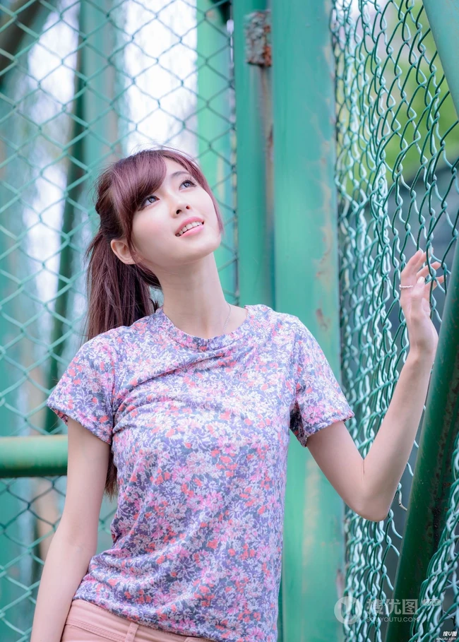 清澈如水女孩高清大图(22p)