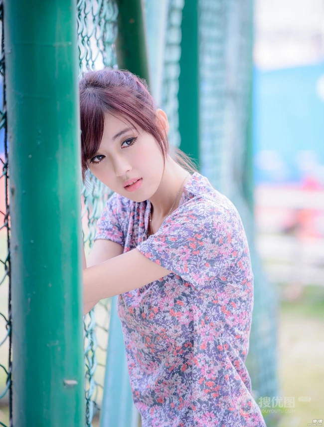 清澈如水女孩高清大图(22p)