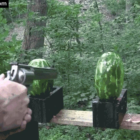 爆头就是这样的