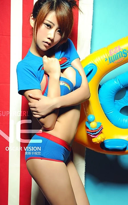 模特夏小薇变身气质女超人（14p）