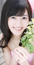 渡边麻友_清新小公主粉裙写真