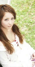 佐佐木希居家和户外高清图片（14P）
