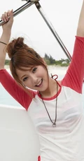 佐佐木希气质可爱泳装图片