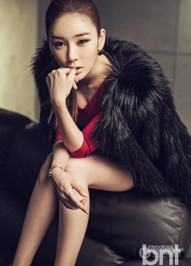 魅力时尚运动女人 孔瑞英唯美写真