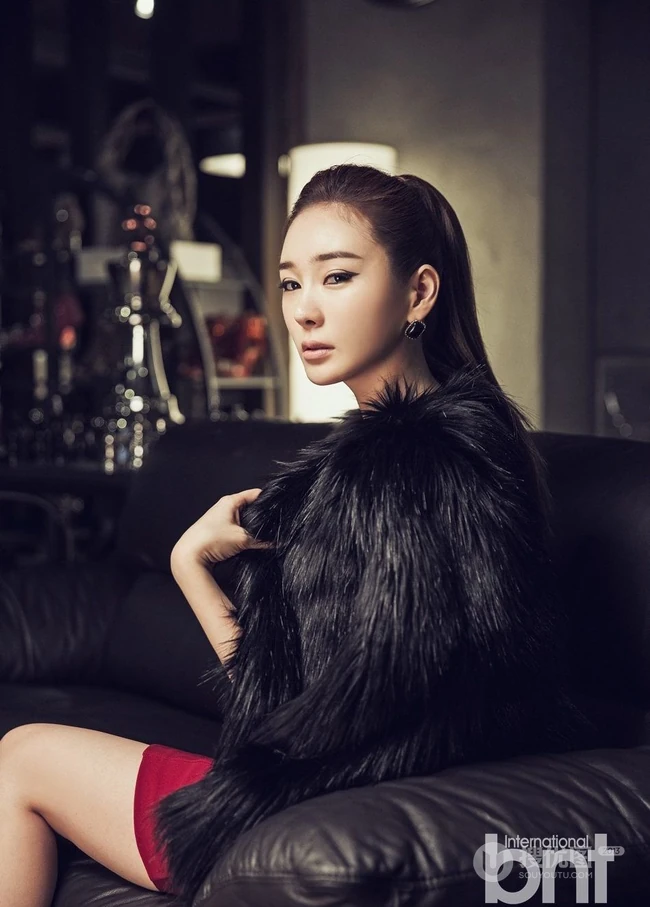 魅力时尚运动女人 孔瑞英唯美写真