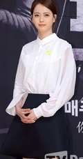 高雅拉时尚纯美写真-长发直垂韵味十足