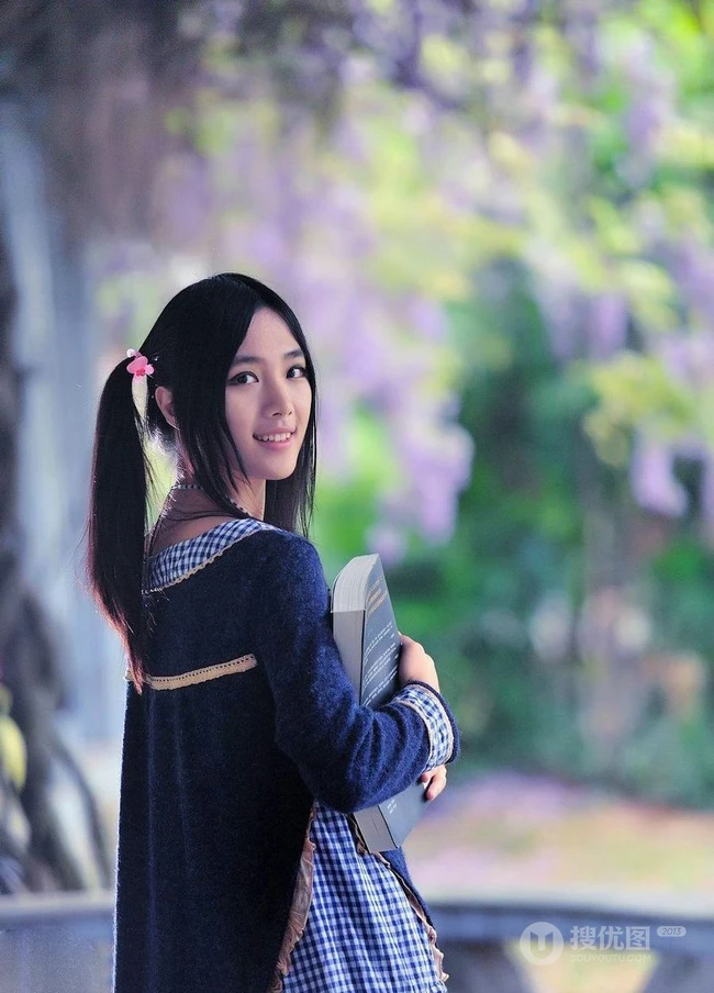 清纯唯美学生妹图片-校园小路篇