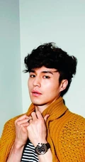 李栋旭时尚写真_韩国帅哥李栋旭绅士魅力