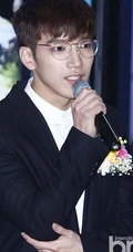 JUN.K金峻秀个人写真_2PM成员JUN.K图片大全