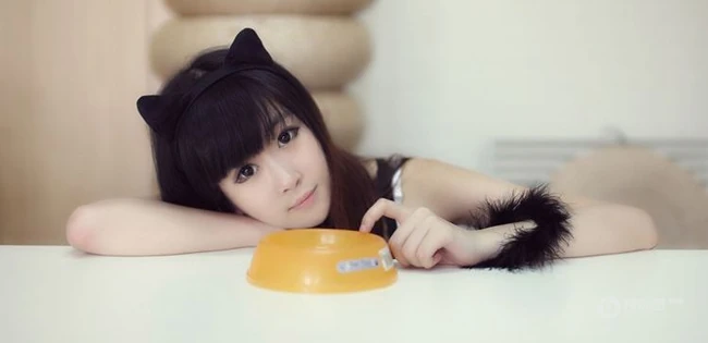 可爱猫女图片，黑猫少女写真萌图集