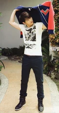 韩国花样美男《宋钟基图片杂志》高清