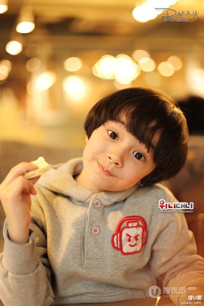 韩国小帅哥《Danny》生活照