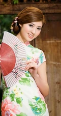 经典与时尚之《旗袍》女生