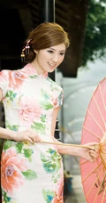 经典与时尚之《旗袍》女生