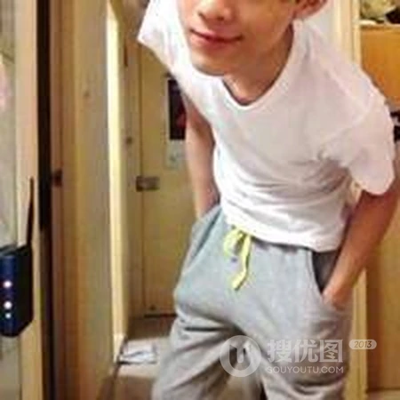 骚动的少年，叛逆的青春。个性男生QQ头像图片