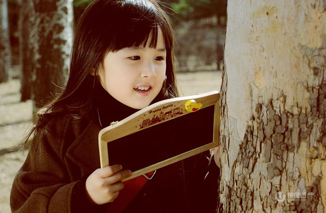 萌少女纯真的童年季外拍
