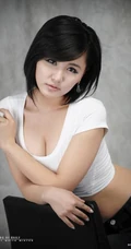 柳智慧-赛车女郎的千姿美图18p