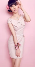 清纯明星妹子《富丹妮》时尚秀写真
