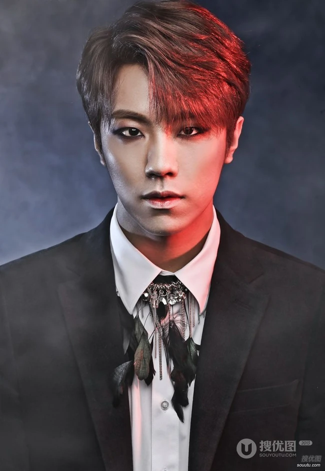 最新《M.Pire》魅惑造型写真