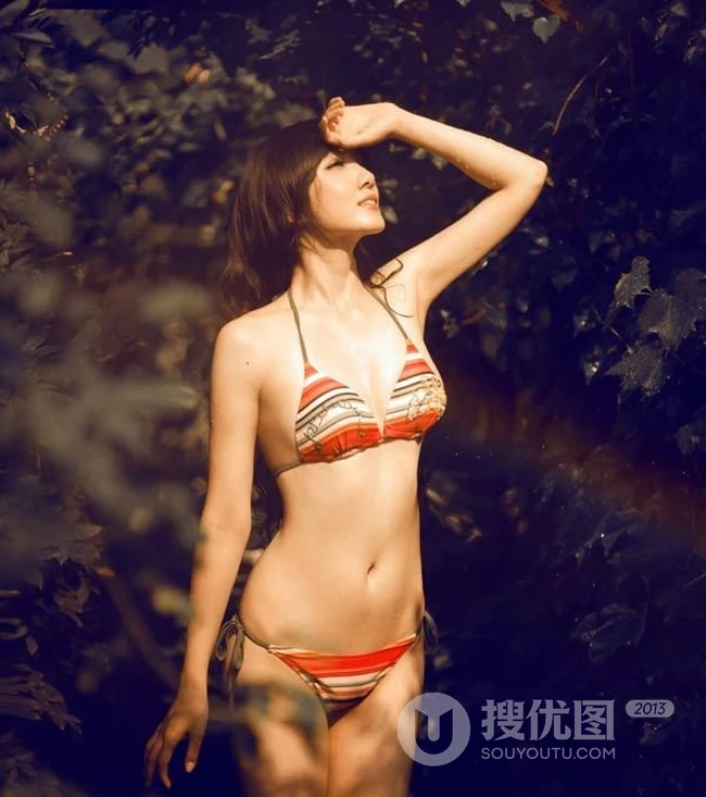 长发女生写真-最美不过深秋