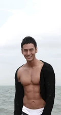亚洲男模顾又铭各类写真大片
