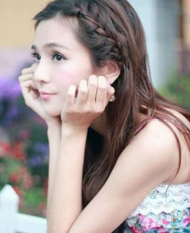 甜美邻家女孩​&mdash;王希维