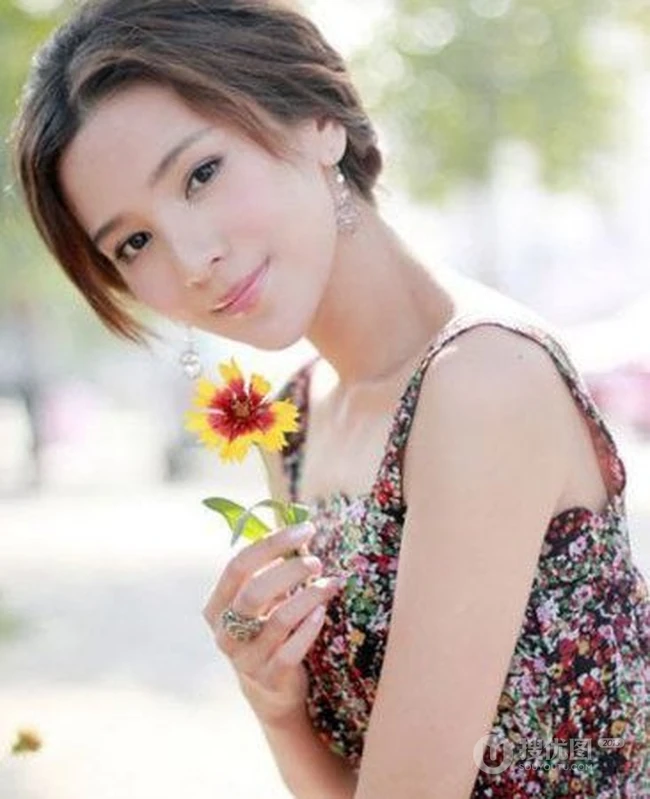 甜美邻家女孩​&mdash;王希维