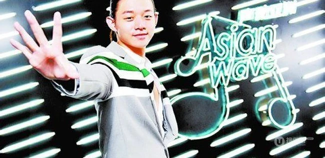 霍尊_霍尊的父亲和妈妈图片