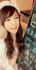 女仆装妹子图片_可爱女生女仆卖咖啡