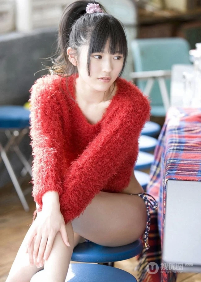 渡边麻友早年青涩写真图片