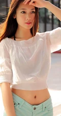 女生的紧身短裤、线条感、室内美图