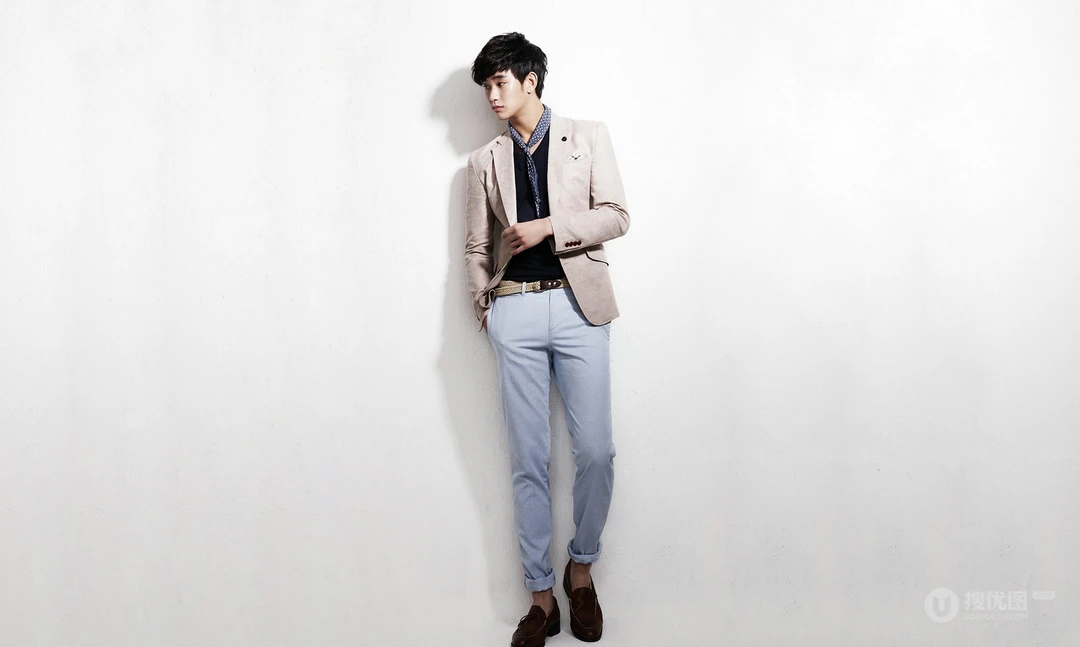 韩星金秀贤 김수현 1920x1200高清壁纸