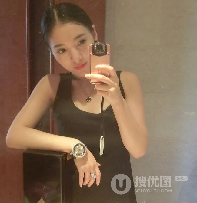 美模张扬一纯自拍生活照