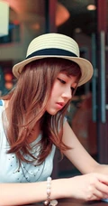 清纯女生的街拍 寻找好心情