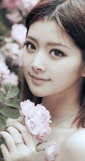 清纯唯女生生图片 花色满园