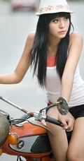 越南少女 精灵般的可爱女生