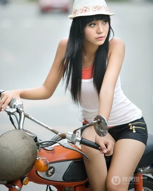 越南少女 精灵般的可爱女生