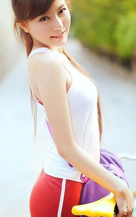 青春活力妹子 唯美户外运动写真