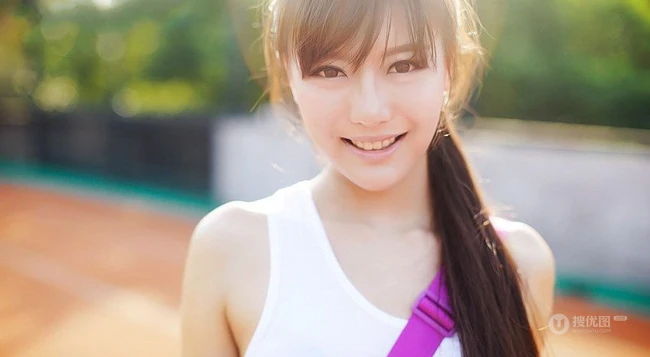 青春活力妹子 唯美户外运动写真