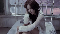 孙丹菲 疯了单曲颓废忧伤风格壁纸