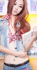 长腿美模 陆姚西唯美时尚街拍图片