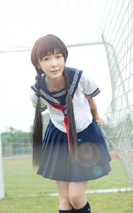可爱女生徐娇 唯美清纯校服美图