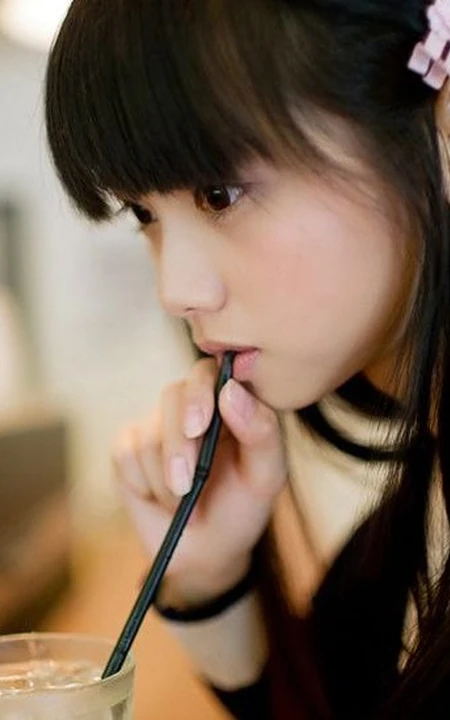 清新可爱女生 爱我生活唯美图片
