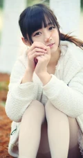 清纯可爱女生，唯美郊外写真