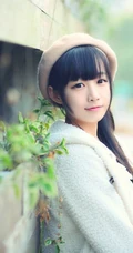 清纯可爱女生，唯美郊外写真