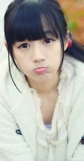 清纯可爱女生，唯美郊外写真