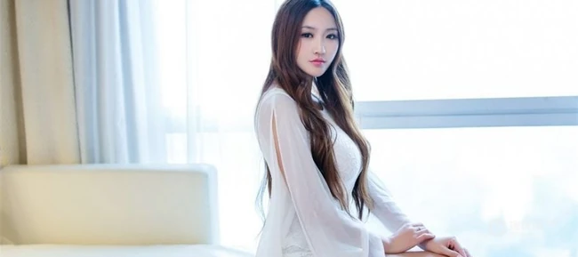 傲视群&ldquo;胸&rdquo;王明明高清图片写真
