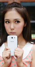 我爱手机 可爱女生清爽夏日美图