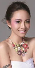 女生歌手胡灵精选唯美图片大全